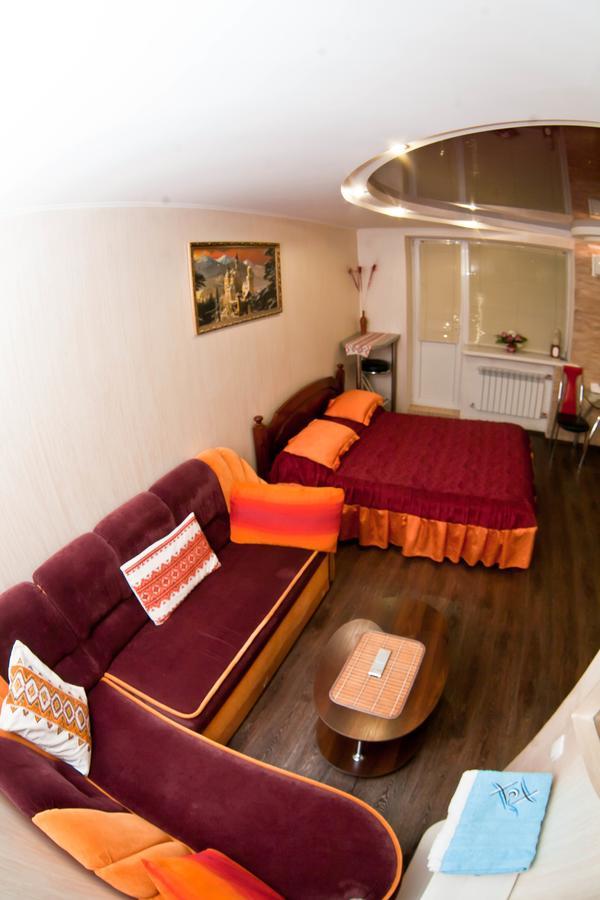 Aparthotel Затишна Квартирка Krzemieńczuk Zewnętrze zdjęcie