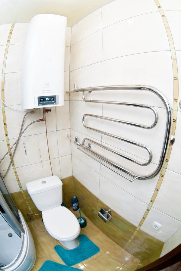 Aparthotel Затишна Квартирка Krzemieńczuk Zewnętrze zdjęcie